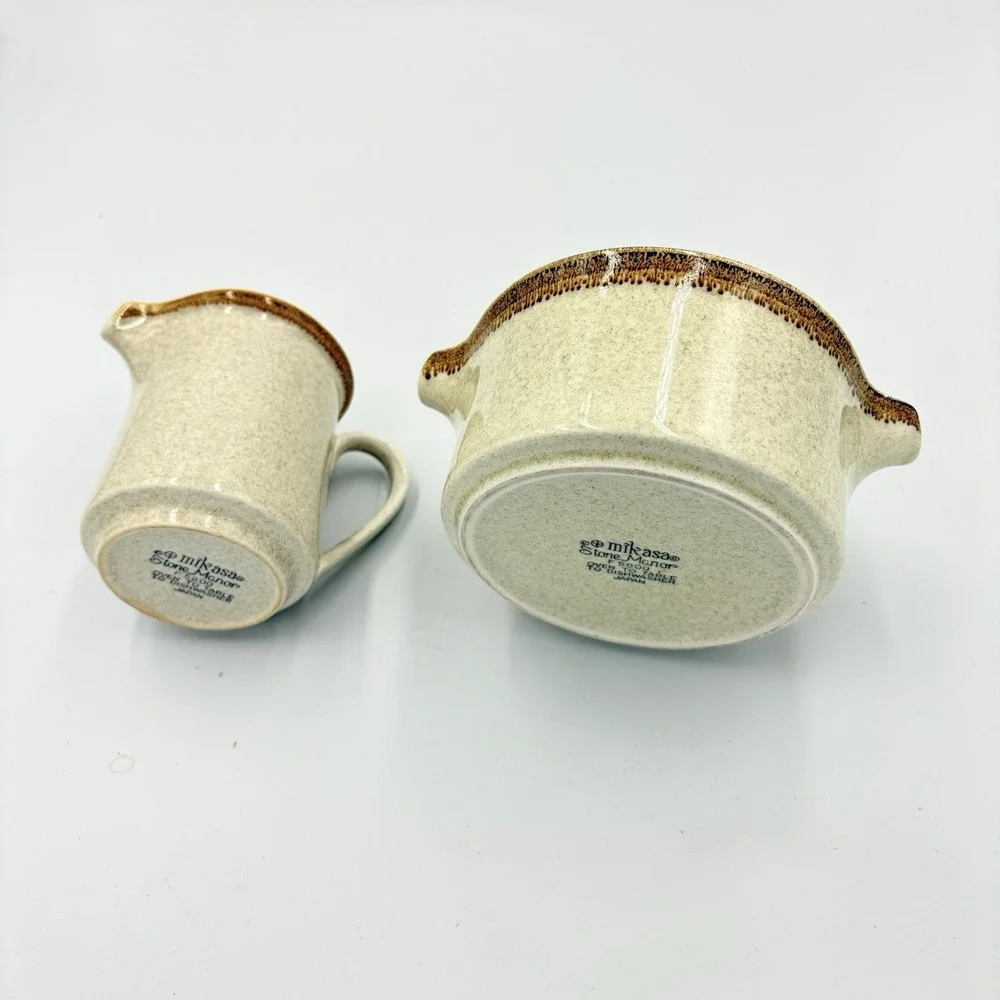 Mikasa Stone Manor F5800 Gravy Boat And Creamer Stoneware Brown